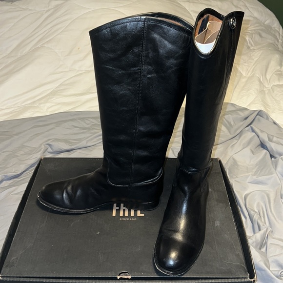 🔥🔥🔥Women FRYE Melissa Button 2 Knee High Boots🔥🔥🔥 - Picture 3 of 8